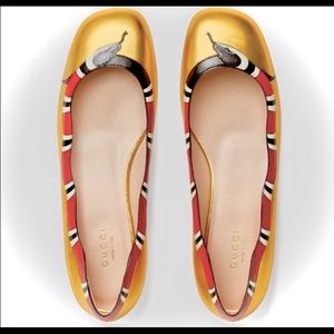 😍 GUCCI 🇮🇹❤️ Yoko Snake Print Flats 🤩